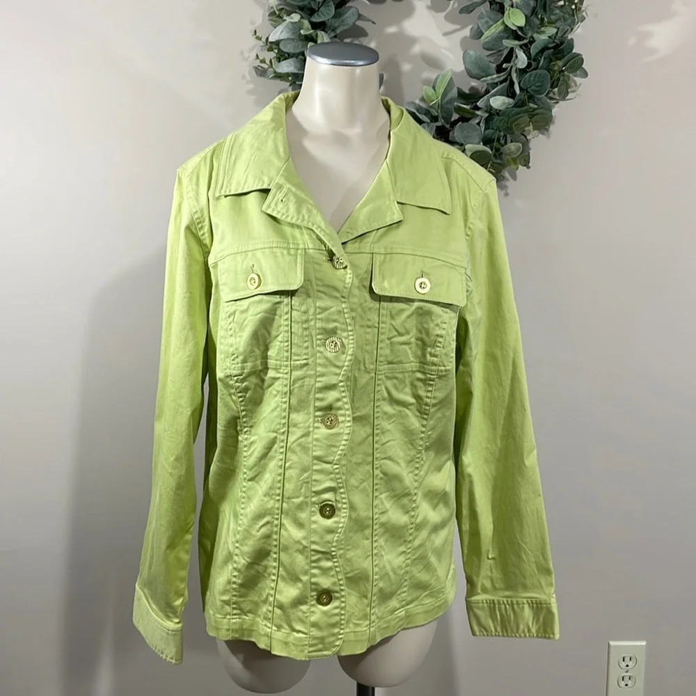 CJ Banks Stretch Scalloped Edge Green Jacket X (14W)
